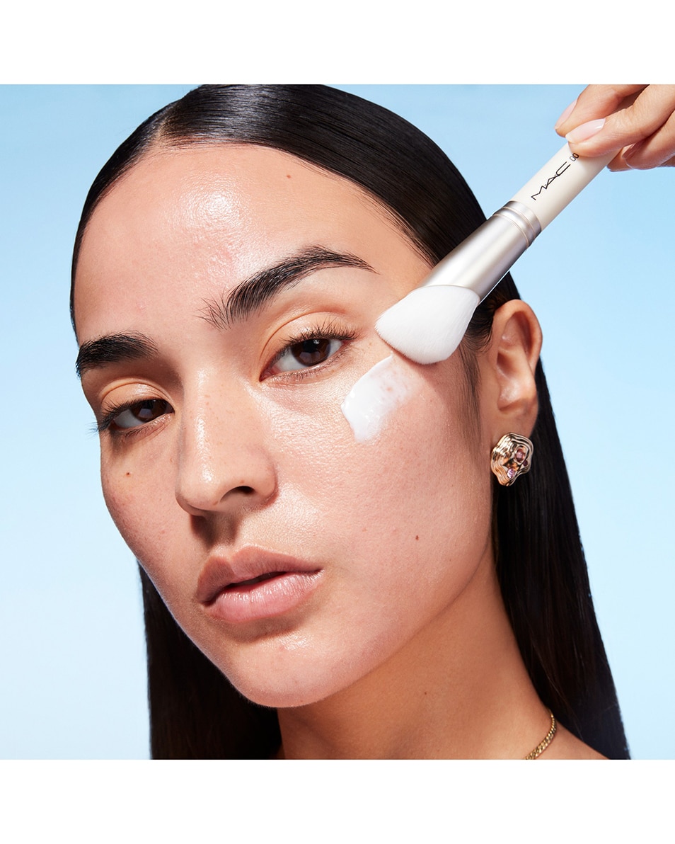 M.A.C HYPER REAL SERUMIZER™ SKIN BALANCING HYDRATION SERUM SÉRUM HYDRATANT & RÉPARATEUR 30 ML 3