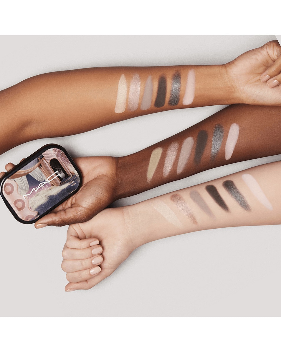 M.A.C CONNECT IN COLOUR EYE SHADOW PALETTE PALETTE FARDS À PAUPIÈRES – FINIS DIFFÉRENTS 3