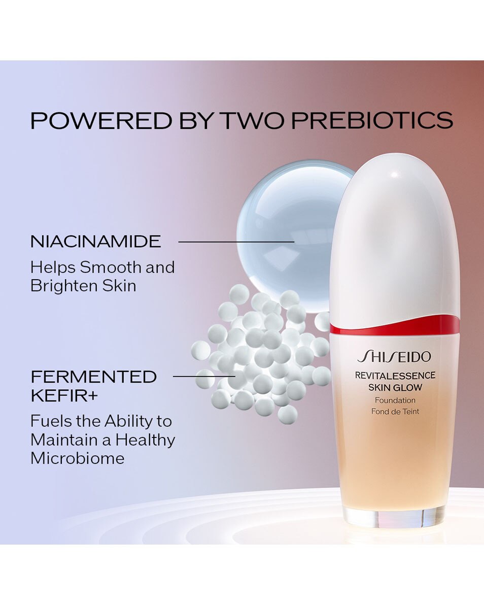 SHISEIDO SHISEIDO MAKE-UP REVITALESSENCE SKIN GLOW FOND DE TEINT SPF30 120 Ivory 3