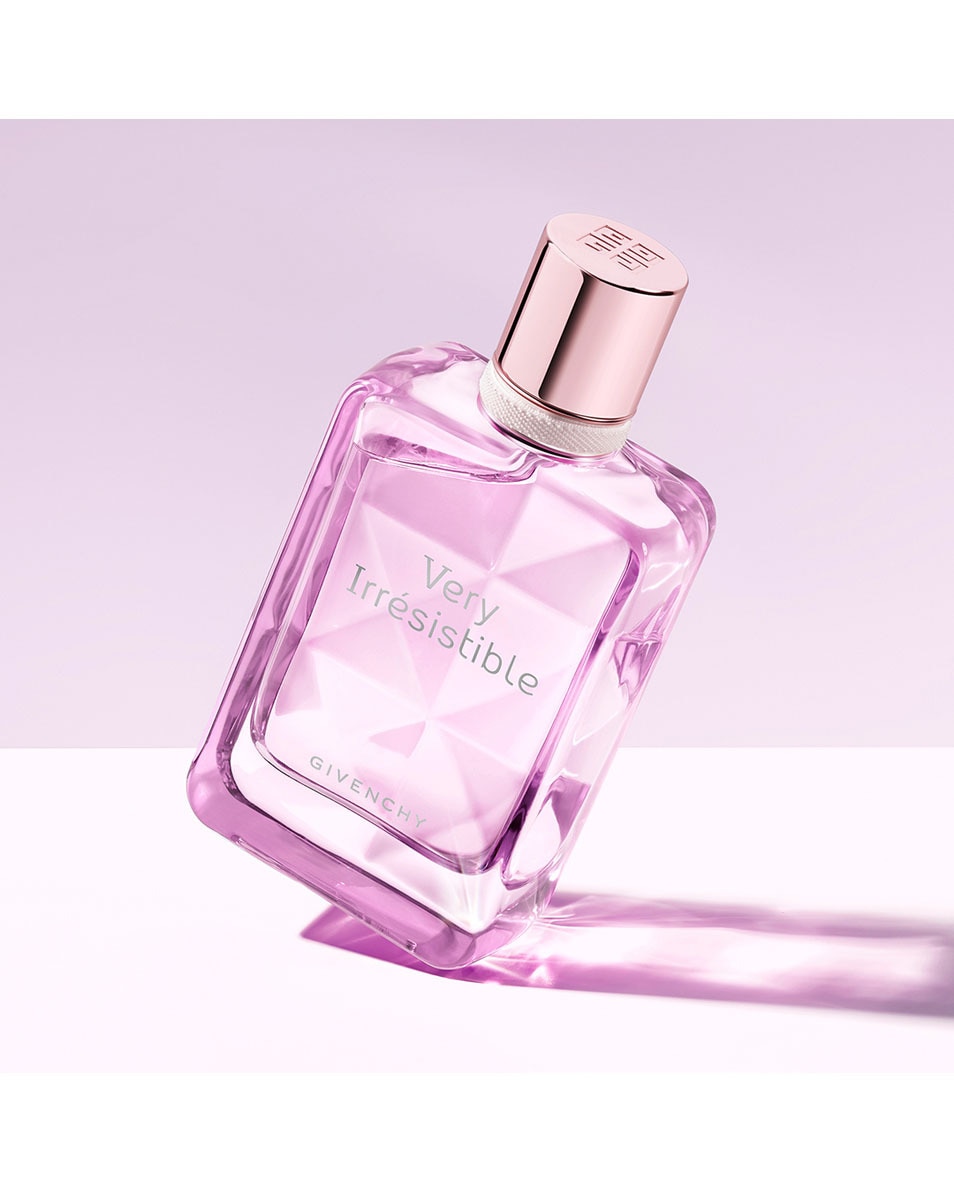 VERY IRRESISTIBLE EAU DE PARFUM