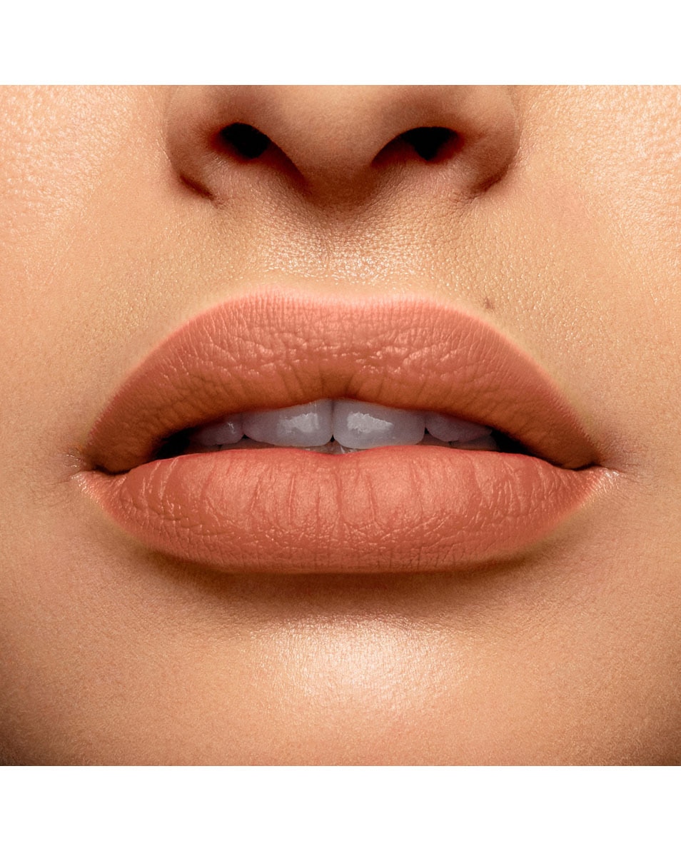 LANCÔME L'Absolu Rouge Intimatte Matte Rouge À Lèvres Off-Camera 3