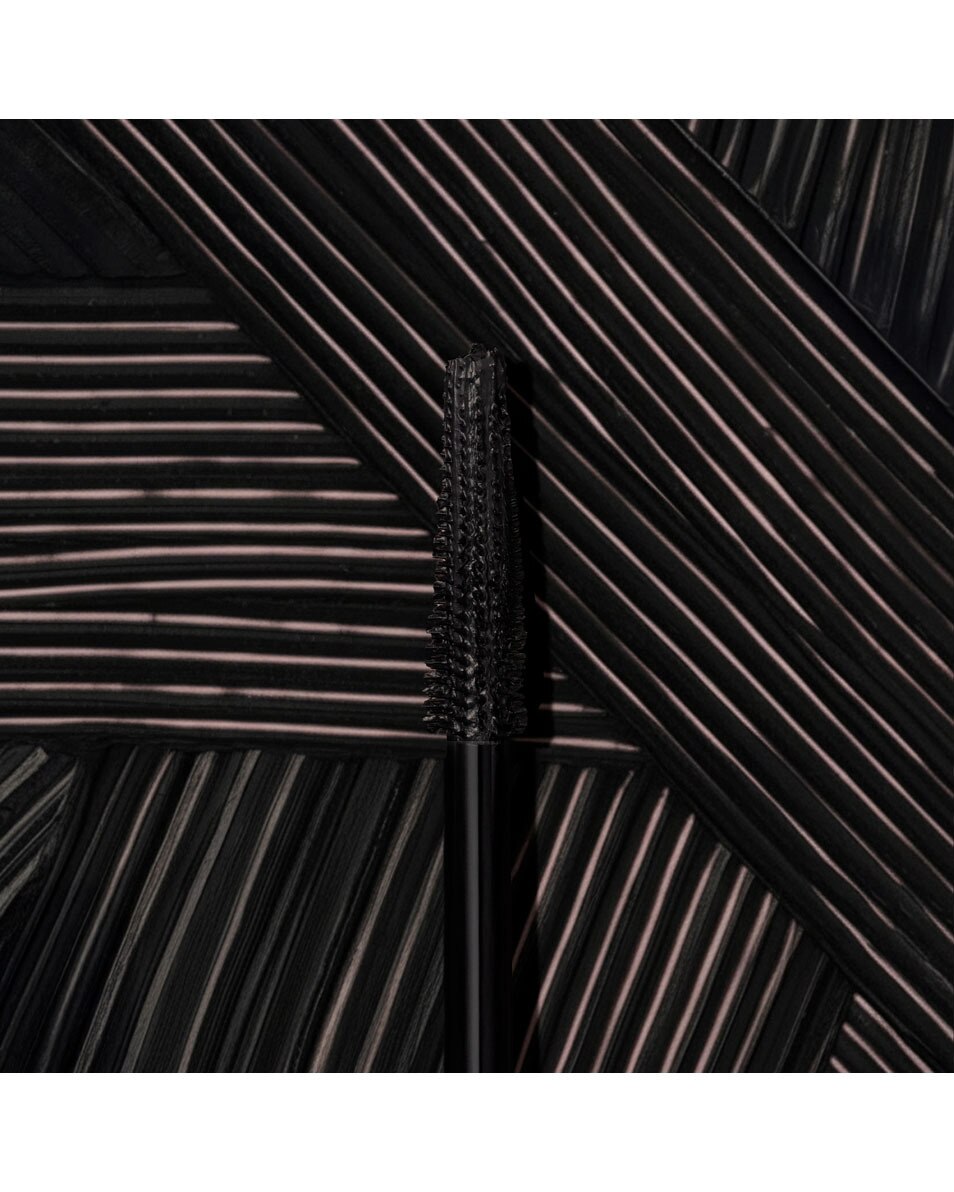 QUEEN TARZI Mascara Royal Mascara Water Resistant Obsidian Black 3