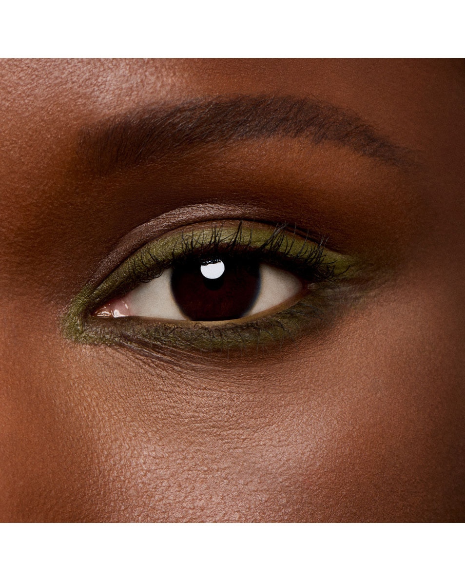 M.A.C Kajal Longwear Smoky Eye Liner Eyeliner ultra-crémeux longue tenue Swamped 3