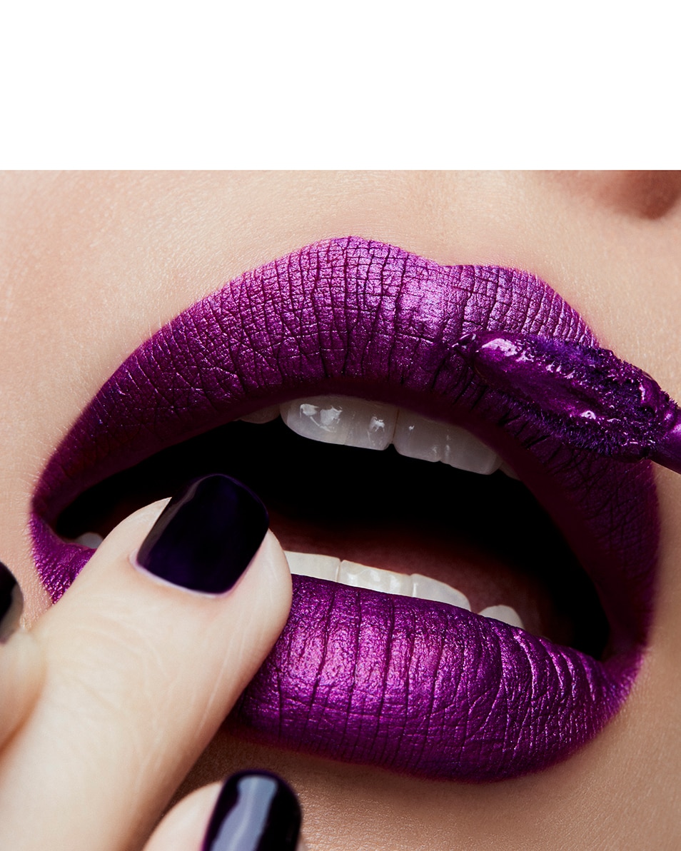 M.A.C RETRO MATTE LIQUID LIP COLOUR METALLICS ROUGE À LÈVRES LIQUIDE - LONGUE TENUE DE 8H Moonstone Whisper 3