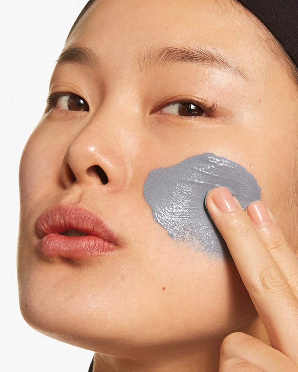 GOMMAGE & MASQUE AU CHARBON 2 EN 1 - PURIFIANT - TOUS TYPES DE PEAUX