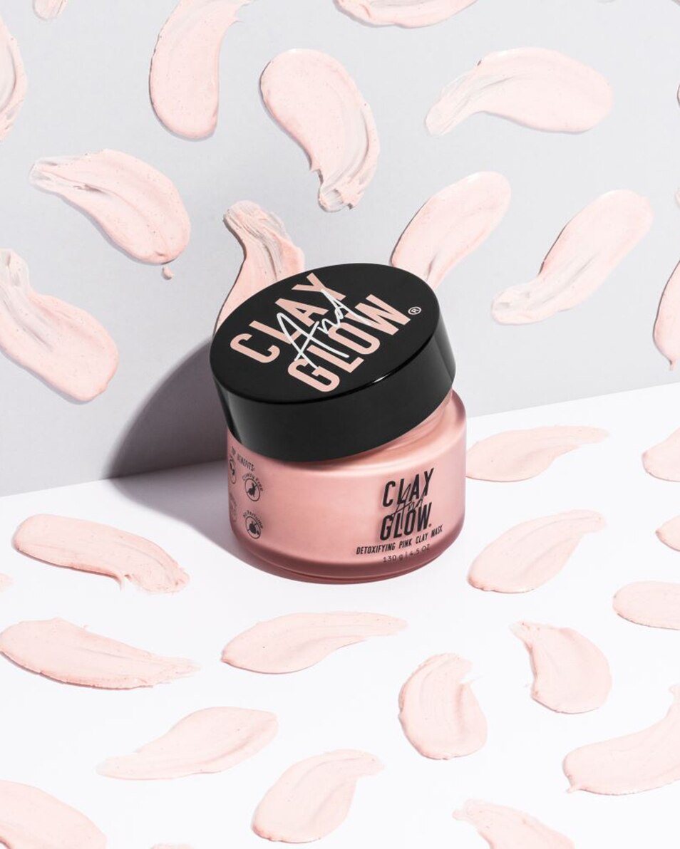 CLAY AND GLOW DETOXIFYING PINK CLAY MASK MASQUE DÉTOXIFIANT 130 G 4