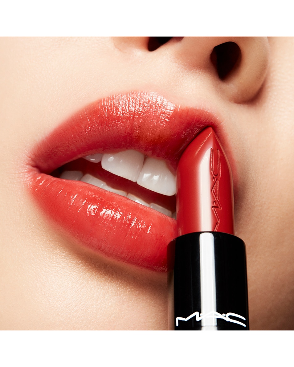 M.A.C LUSTREGLASS SHEER SHINE LIPSTICK ROUGE A LEVRES HYDRATANT LONGUE TENUE Chili Popper 4