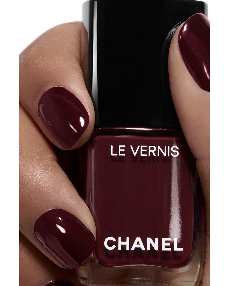 CHANEL LE VERNIS LONGUE TENUE 155 ROUGE NOIR 4