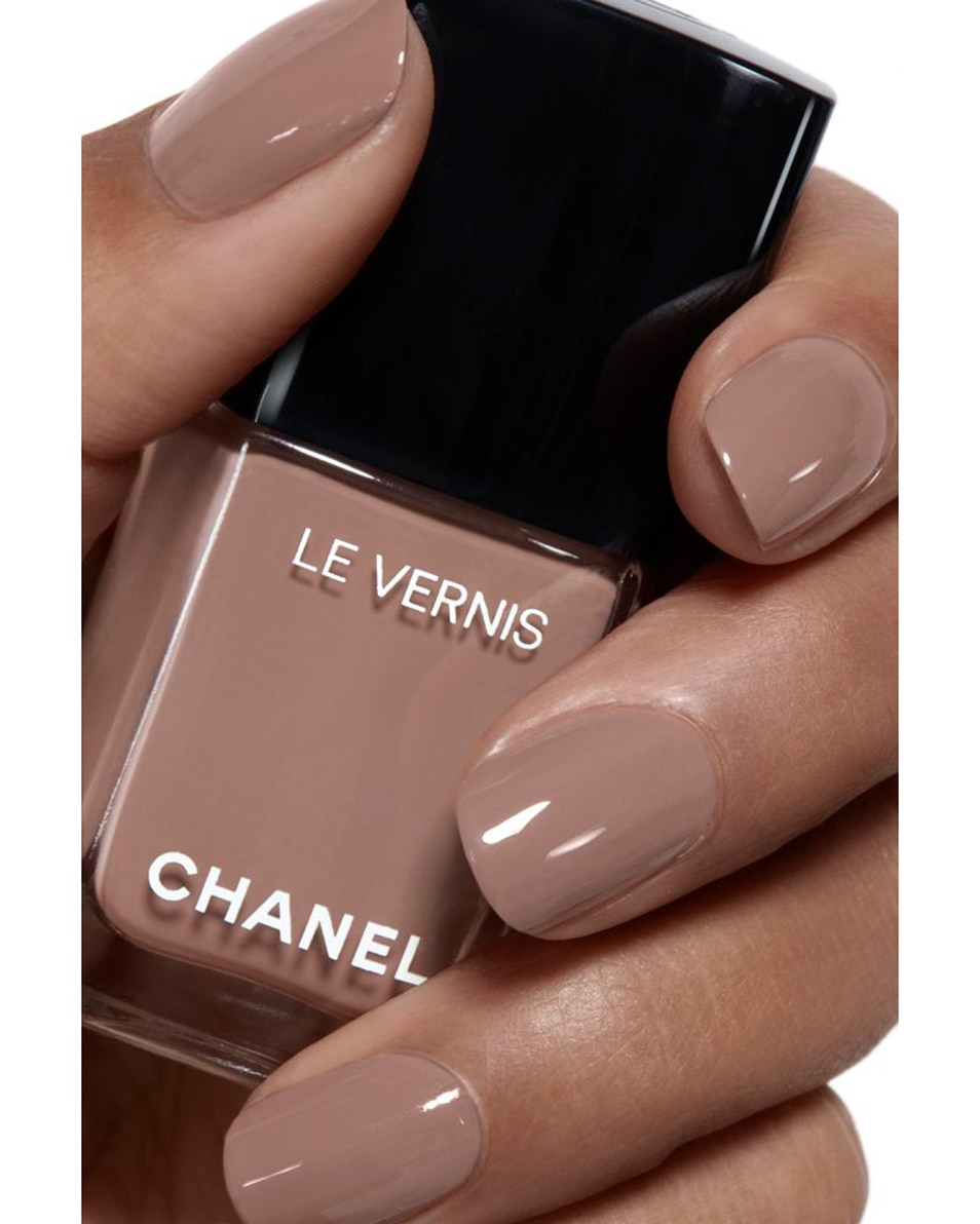 CHANEL LE VERNIS LONGUE TENUE 105 PARTICULIÈRE 4
