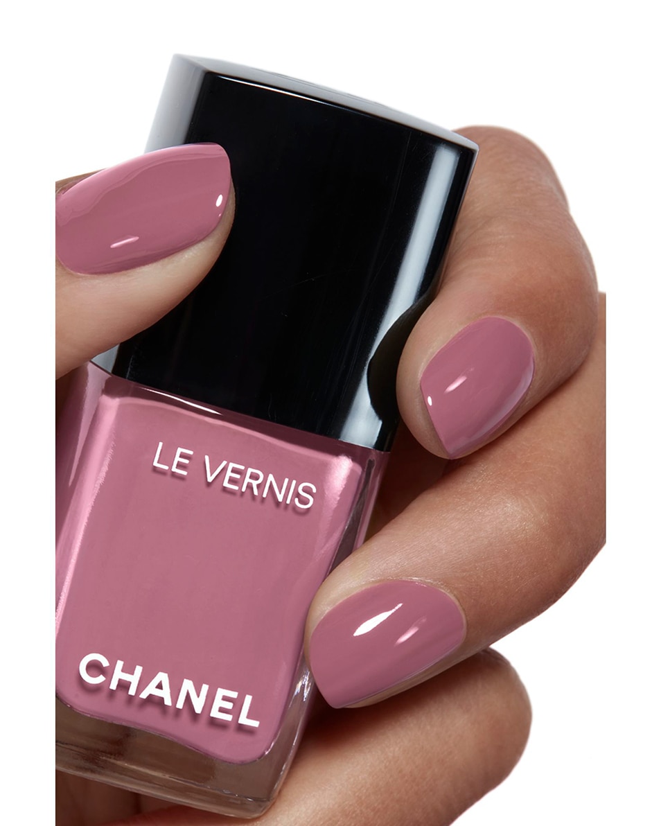 CHANEL LE VERNIS LONGUE TENUE 137 SORCIÈRE 4