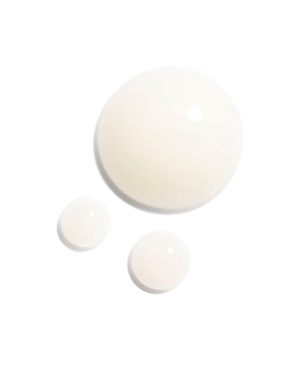 Chanel N°1 DE CHANEL SÉRUM YEUX REVITALISANT LISSE - DÉFATIGUE - OUVRE LE REGARD 15 ML 4