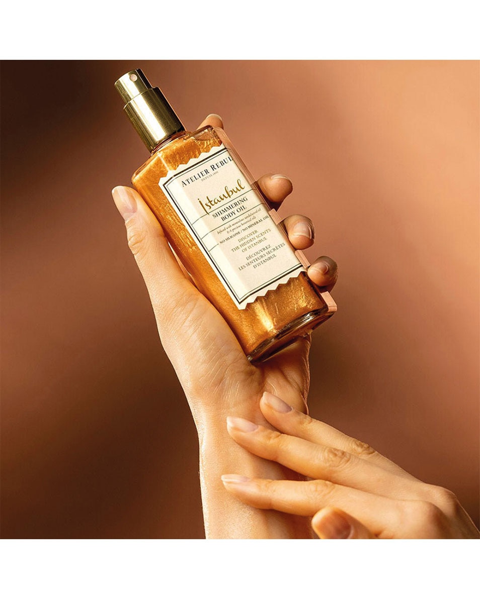 Huile corporelle scintillante