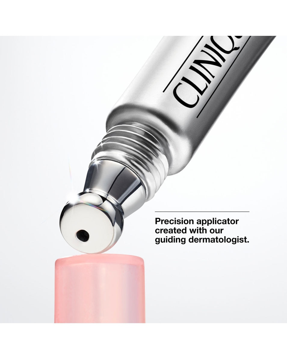 Lutter contre les cernes et les poches sous les yeux.