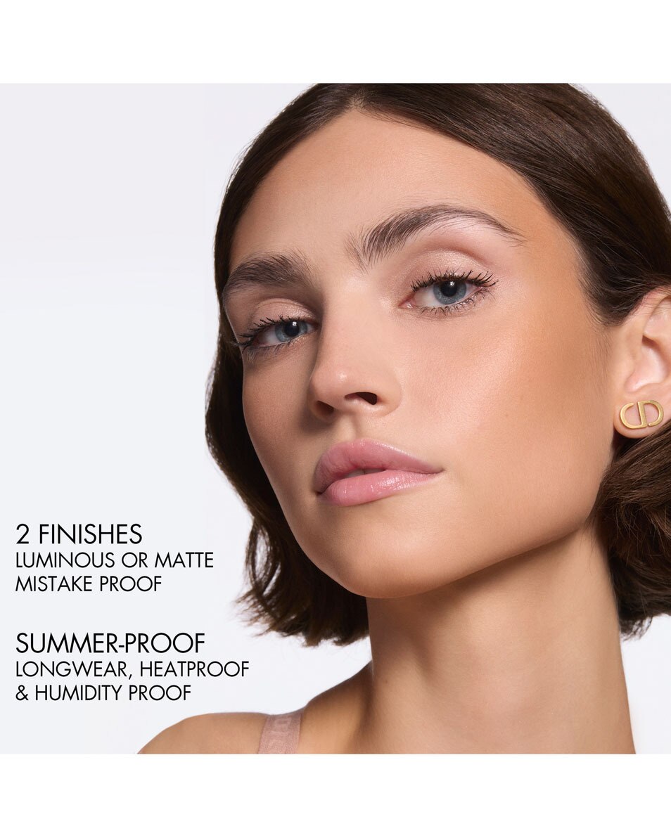 Poudre bronzante fini éclat naturel ou mat