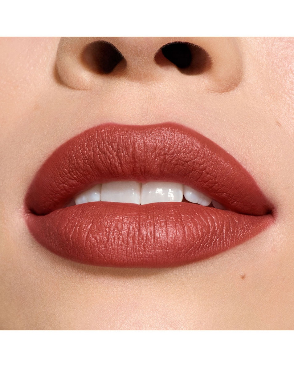 M.A.C Macximal Rouge à levres UNBOTHERED 4