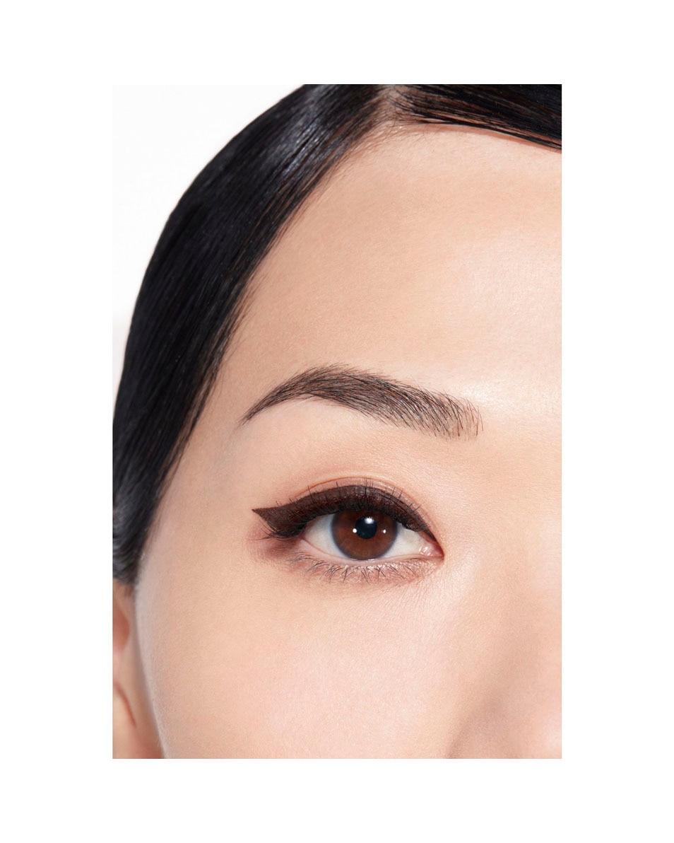 CHANEL LE LINER DE CHANEL EYE-LINER LIQUIDE HAUTE PRECISION, LONGUE TENUE ET SANS BAVURE 514 ULTRA BRUN 2.5ML 4
