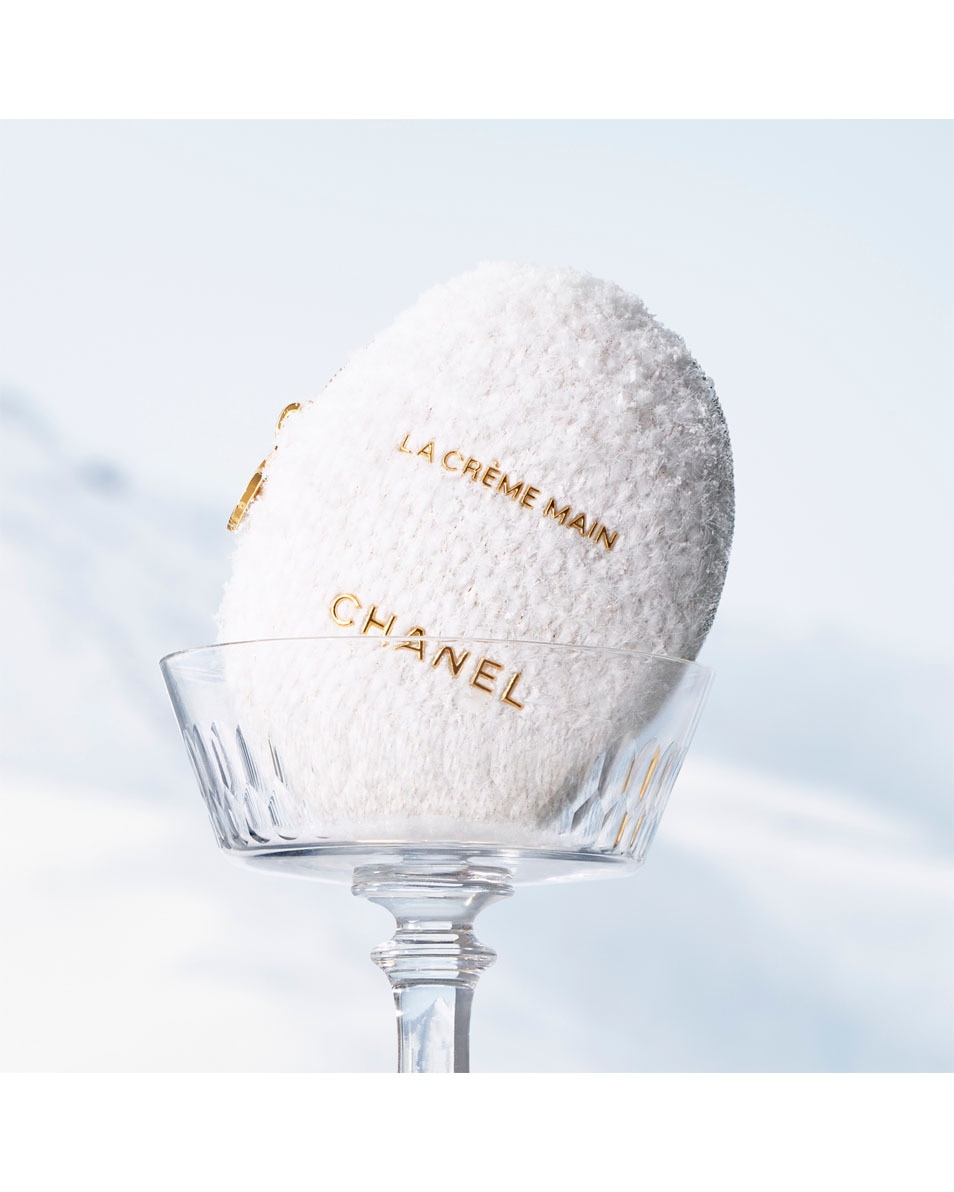 CHANEL LA CRÈME MAIN LIMITED EDITION NOURRIT – ADOUCIT – ILLUMINE 50 ML 4