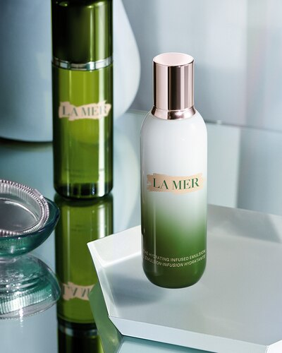 LA MER THE HYDRATING INFUSED EMULSION SOIN HYDRATANT VISAGE - ANTI-ÂGE - PROTÈGE ET RÉPARE 50 ML