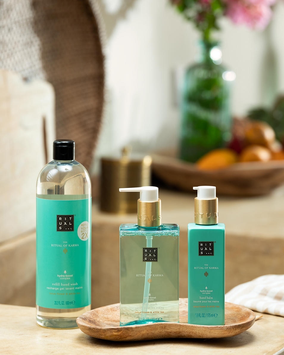 RITUALS THE RITUAL OF KARMA GEL LAVANT POUR LES MAINS 300 ML 5