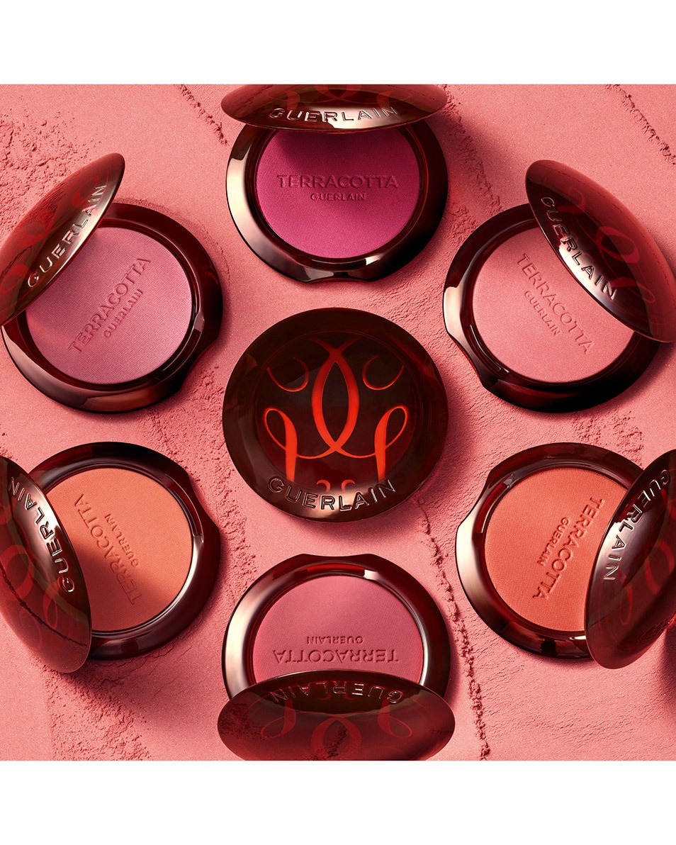 GUERLAIN Terracotta Blush Le fard à joues effet bonne mine , 90% d’ingrédients d’origine naturelle 04 Rose Foncé 5