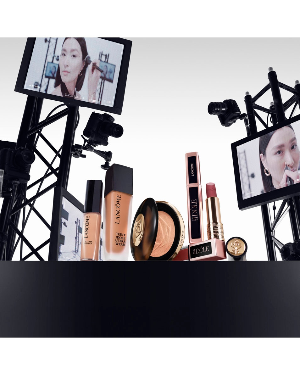 Ultra Wear Skin Transforming Highlighter