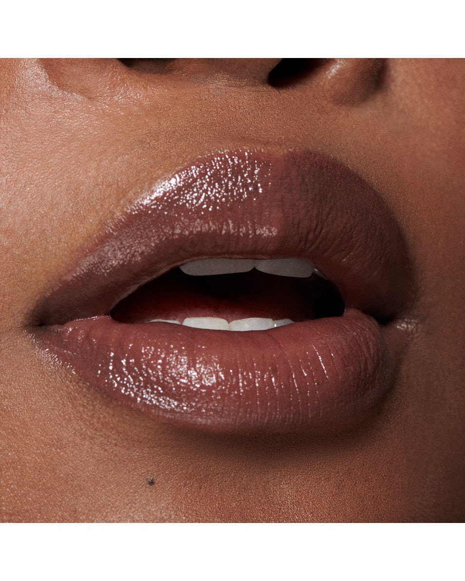 M.A.C Lustreglass Sheer Shine Lipstick - Intimate Nudes Transparente & brillant - fini lumineux & longue tenue SIGNATURE MOVE 5