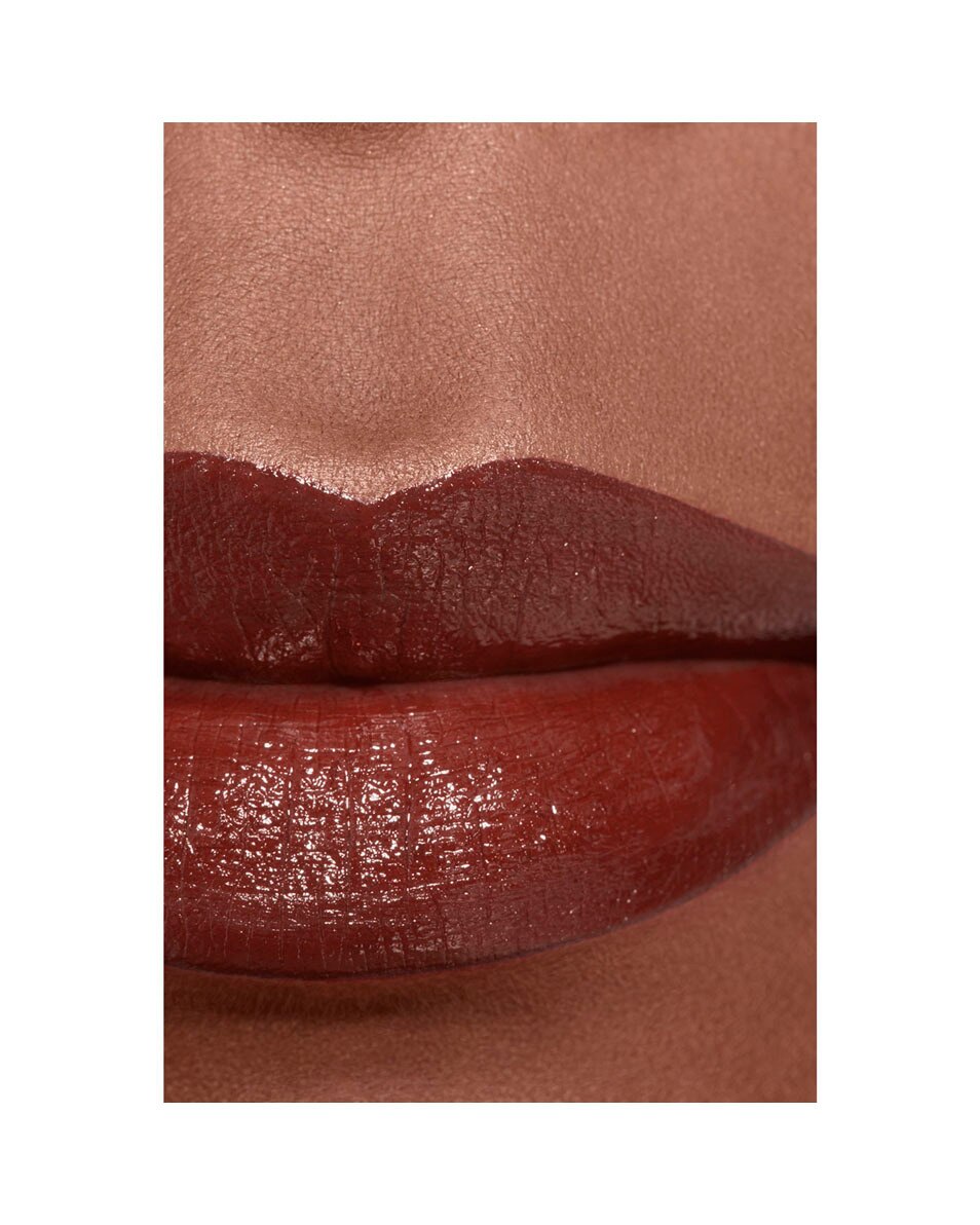 CHANEL ROUGE COCO LE ROUGE SATINÉ SOIN HYDRATANT ET LISSANT LONGUE TENUE 114 LOS ANGELES 5