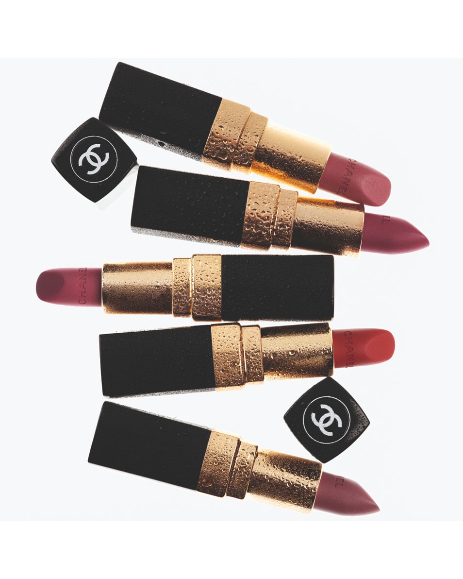 CHANEL ROUGE COCO LE ROUGE SATINÉ SOIN HYDRATANT ET LISSANT LONGUE TENUE 100 BEL RESPIRO 5