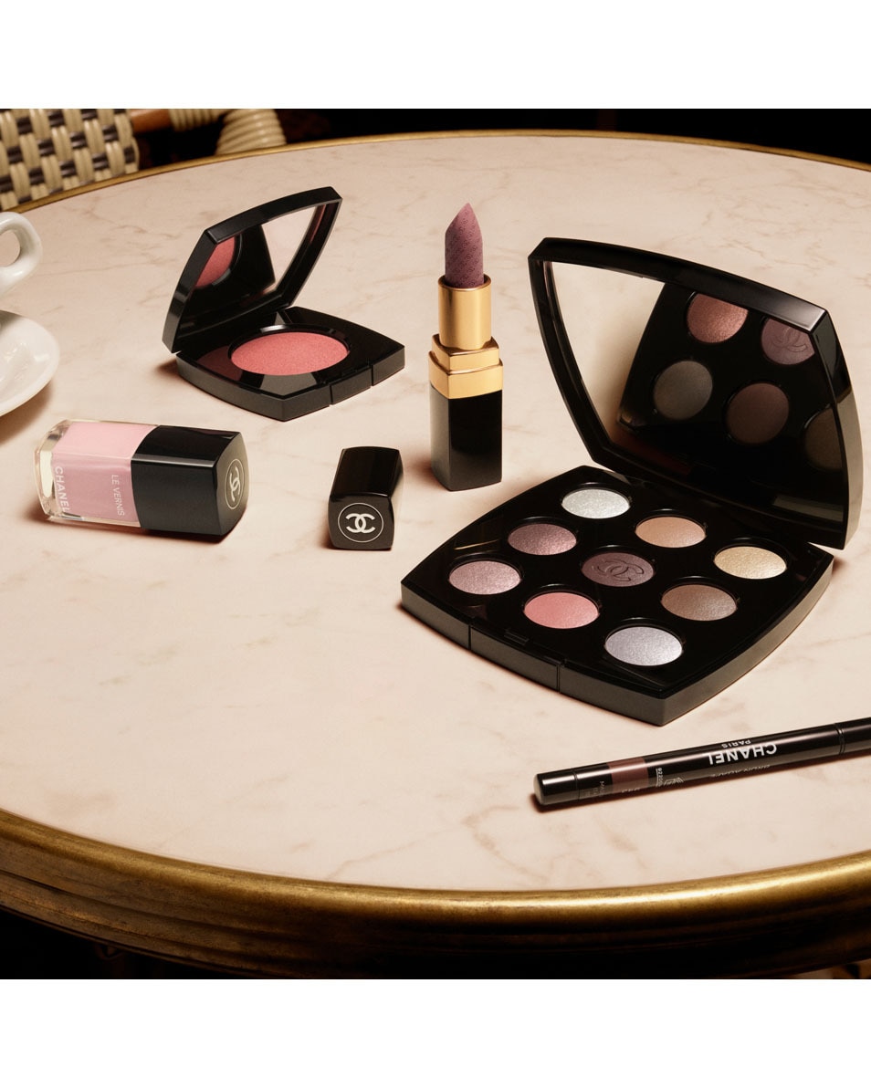 CHANEL LE VERNIS LONGUE TENUE 469 COCO 5