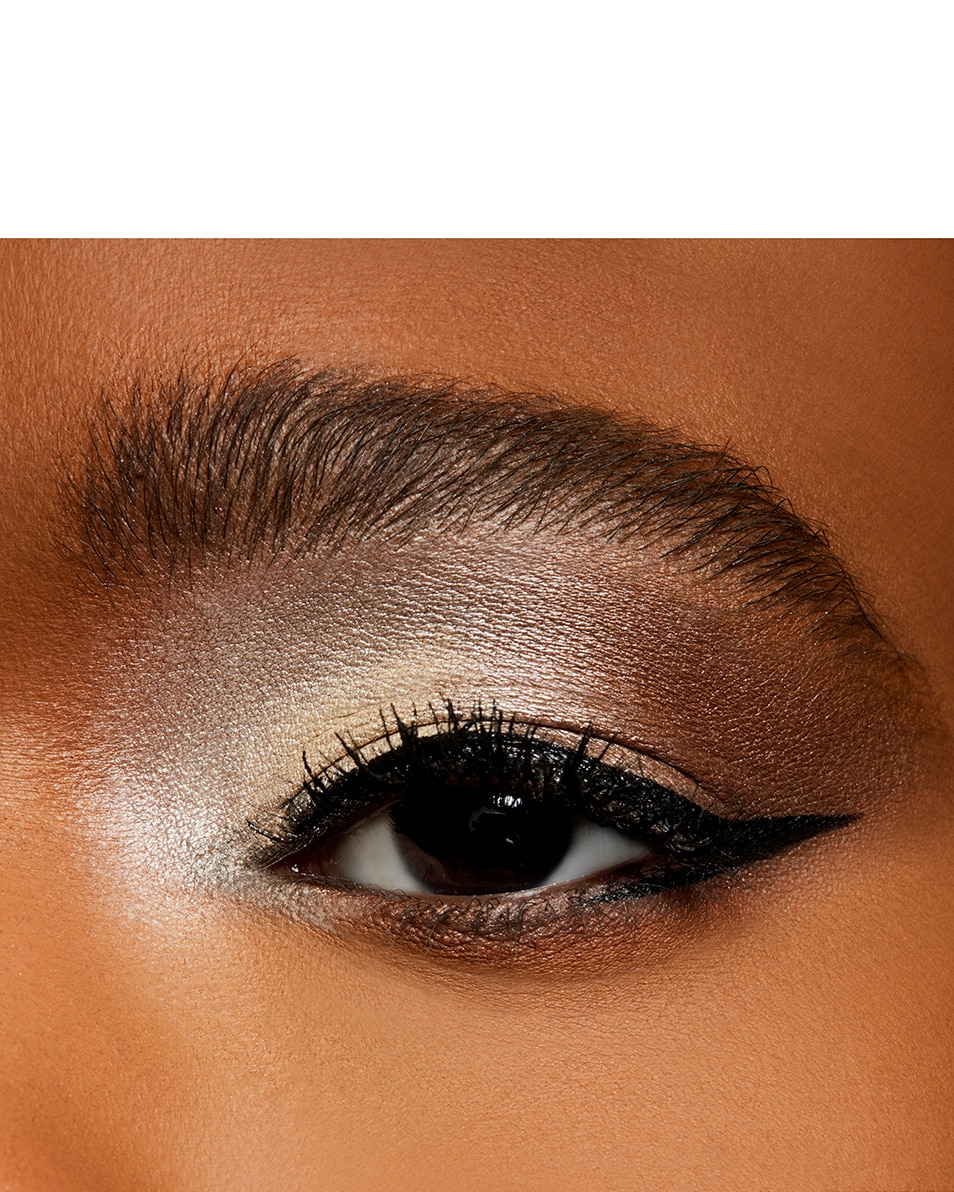 M.A.C FROST EYE SHADOW OMBRE/FARD À PAUPIÈRES - LONGUE TENUE - UTILISATION SÈCHE OU HUMIDE Nylon 5