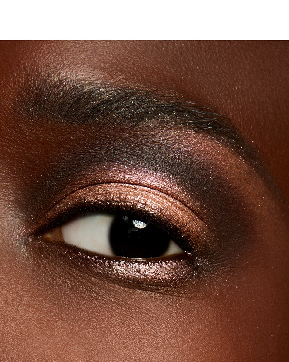 FARD/OMBRE À PAUPIÈRES À TEXTURE CRÉMEUSE - COULEUR FIDÈLE