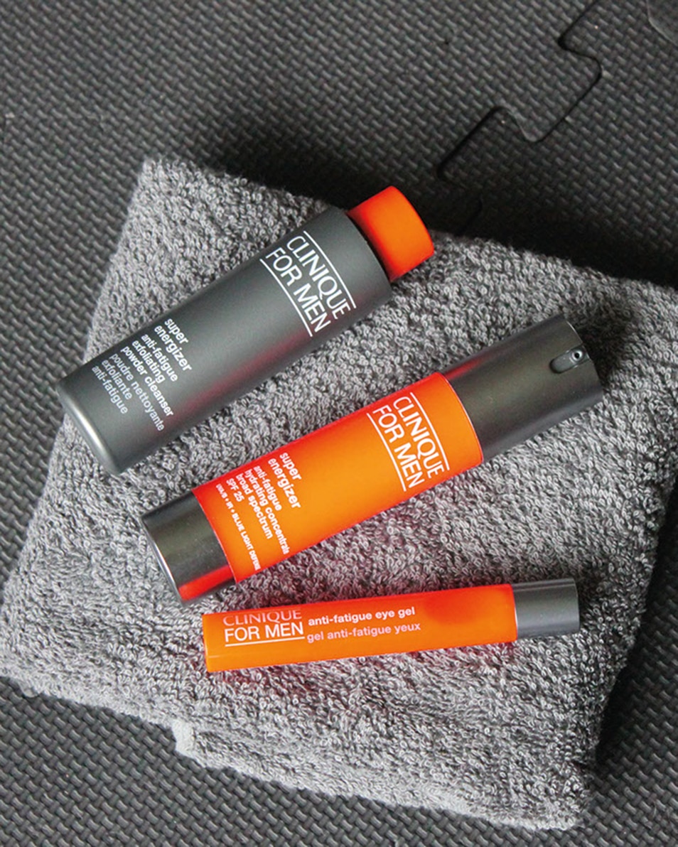 CLINIQUE CLINIQUE FOR MEN SUPER ENERGIZER™ ANTI-FATIGUE DEPUFFING EYE GEL GEL YEUX - RAFRAÎCHISSANT, HYDRATANT & ANTI-POCHES 15 ML 5