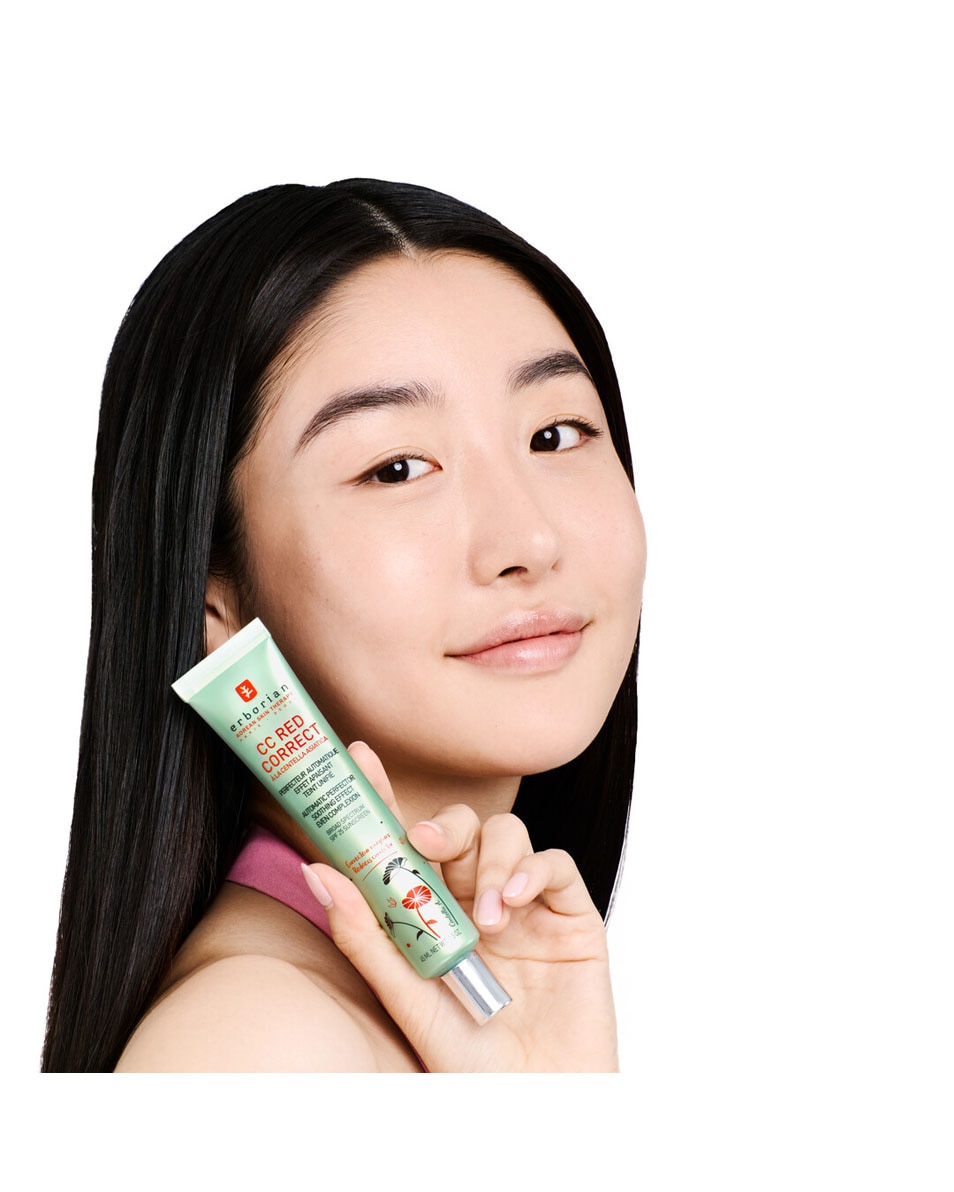 SOIN PERFECTEUR DE TEINT AVEC CORRECTION COLORIELLE