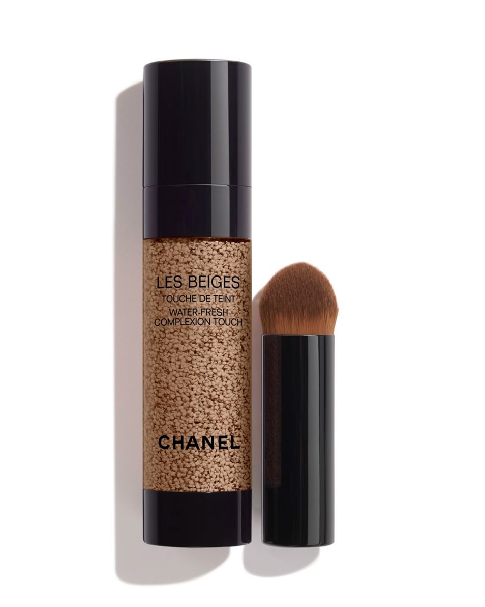 CHANEL LES BEIGES TOUCHE DE TEINT TOUCHE DE TEINT FRAÎCHE AUX MICROBULLES DE PIGMENTS B30