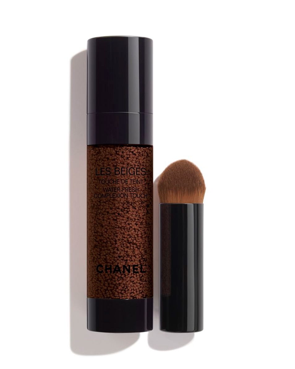 Chanel LES BEIGES TOUCHE DE TEINT TOUCHE DE TEINT FRAÎCHE AUX MICROBULLES DE PIGMENTS Moonstone Whisper