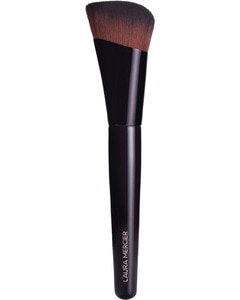 FOUNDATION BRUSH FOUNDATION BRUSH