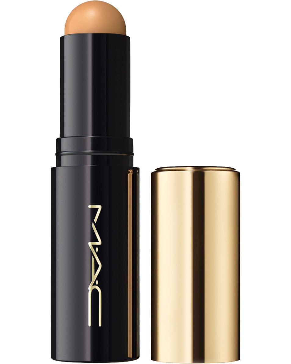 M.A.C Studio Radiance Skin Tint Stick Un stick teinté hydratant au fini naturellement lumineux Medium 4