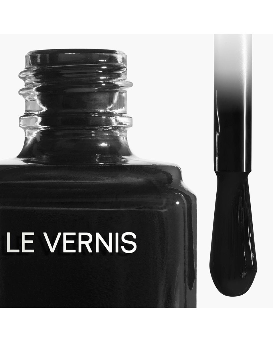 CHANEL LE VERNIS LONGUE TENUE 161 LE DIABLE EN CHANEL 2