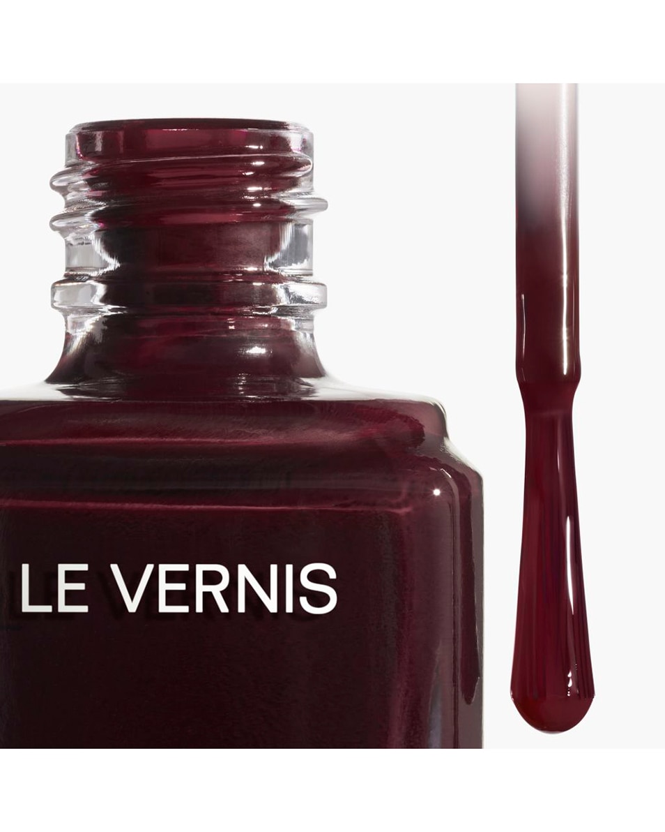 CHANEL LE VERNIS LONGUE TENUE 155 ROUGE NOIR 2