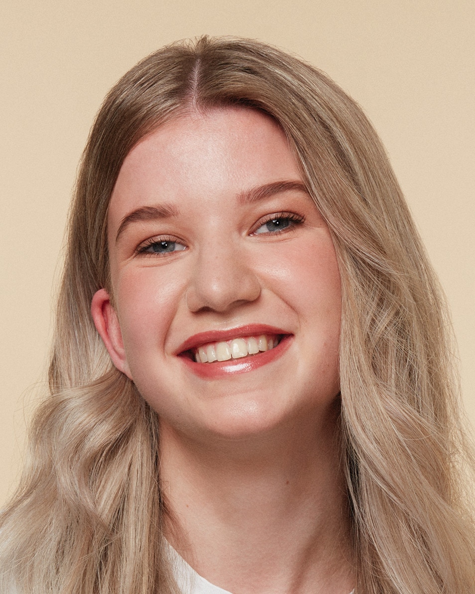 BE Creative Make Up FEATHER FINISH MATTE FOUNDATION FOND DE TEINT MATTE 2 LIGHT - MEDIUM WARM 2