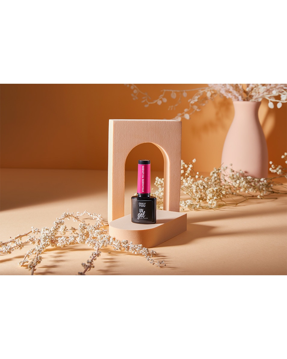 ONLY YOU UV GEL NAIL POLISH UV GEL NAIL POLISH - STRANGERS TO LOVERS STRANGERS TO LOVERS 2