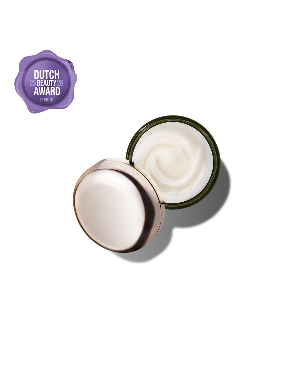 LA MER Night Recovery Concentrate Night Recovery Concentrate régénère la peau pendant la nuit pour des résultats anti-âge visibles. 50 ML 2