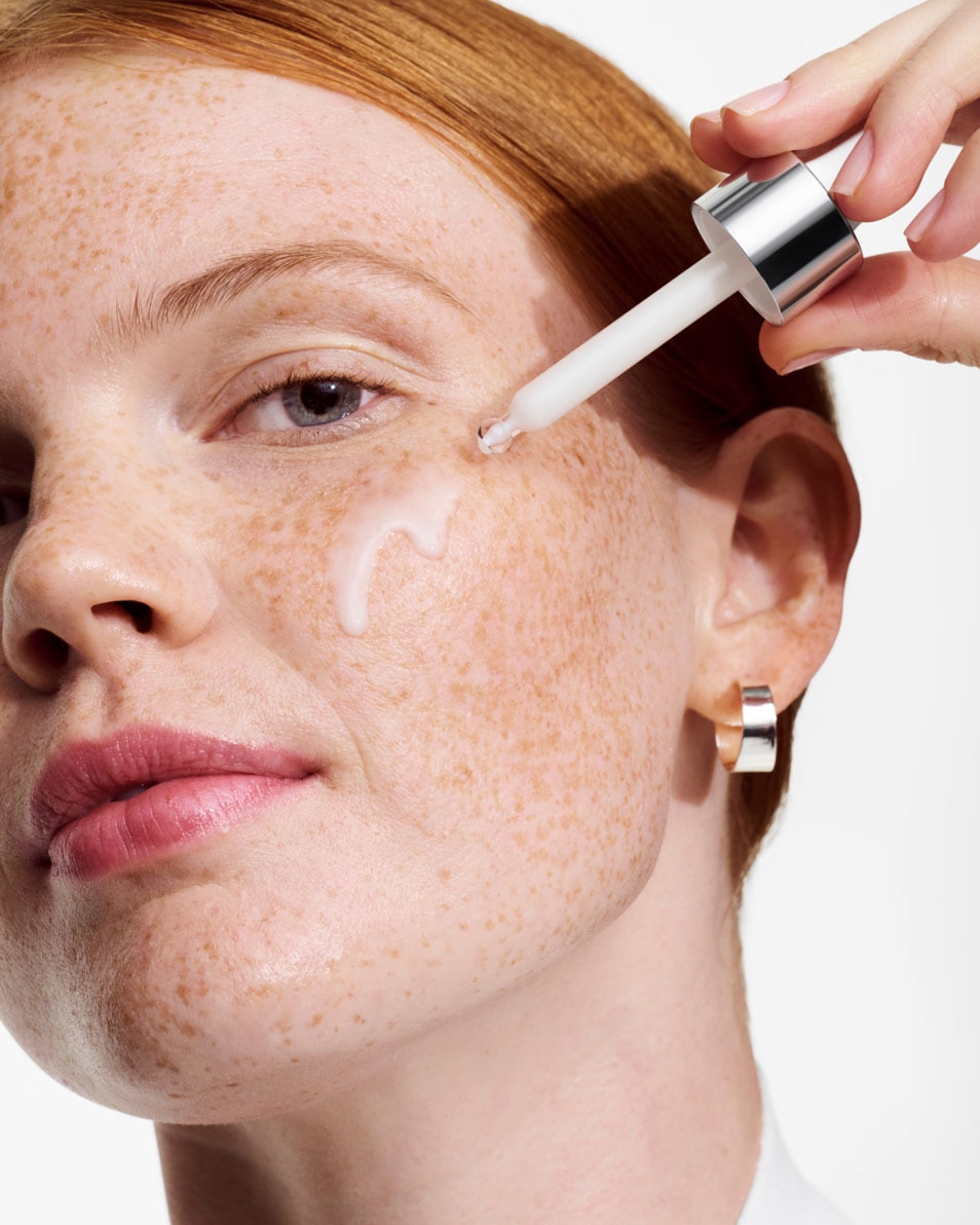 CLINIQUE Moisture Surge™ Active Glow Serum Sérum hydratant 30 ML 2