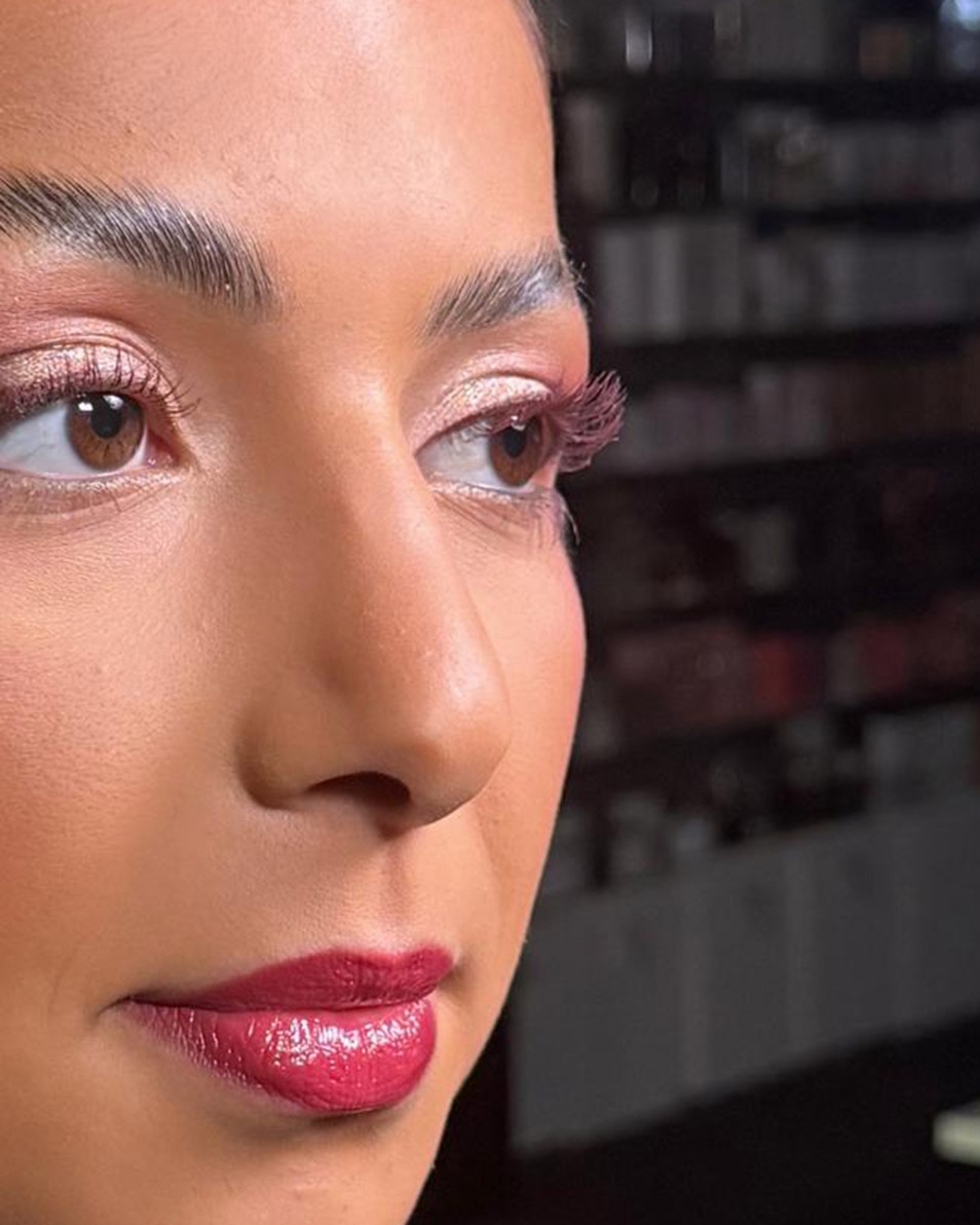 Scandalous lashes extreme volume mascara Burgundy