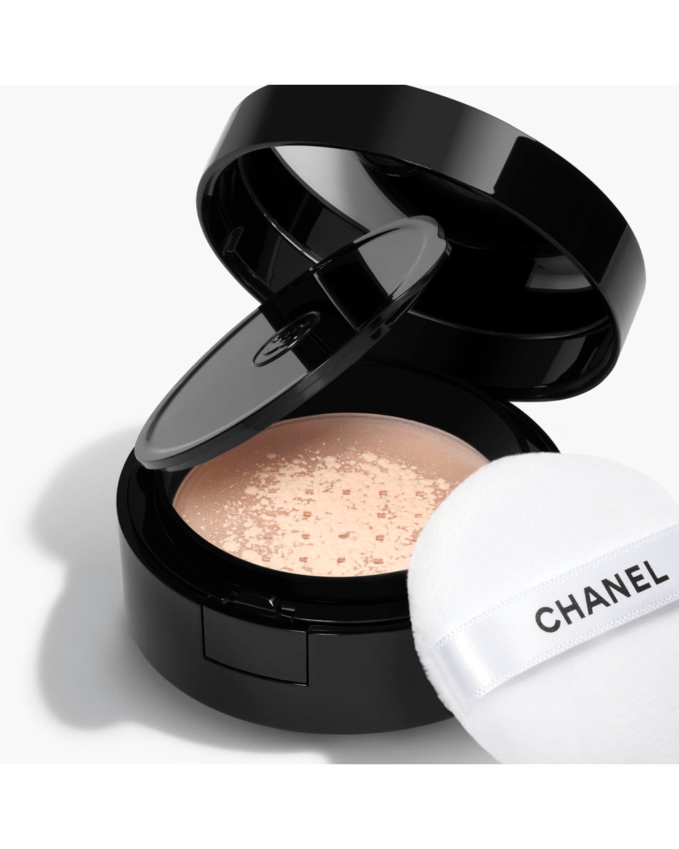 Chanel POUDRE UNIVERSELLE LIBRE POUDRE LIBRE FINI NATUREL. FORMAT NOMADE 20 MEDIUM LIGHT 6G RECHARGE 2