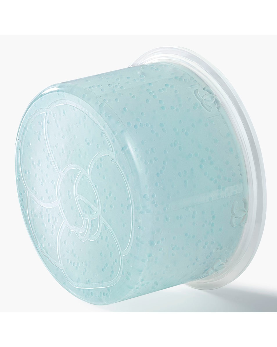 CHANEL HYDRA BEAUTY MICRO GEL CRÈME – RECHARGE HYDRATANT REPULPANT FORTIFIANT 50 G 2