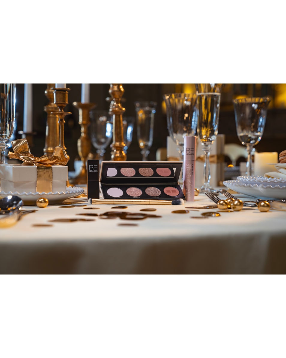 BE Creative Make Up The Holiday Edit Collection Pinceau ombre à paupières 2
