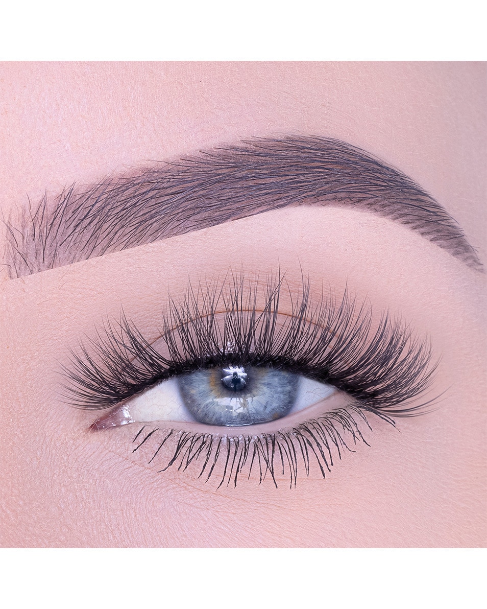 QUEEN TARZI LUXURY LASHES NILA 1 ST 2